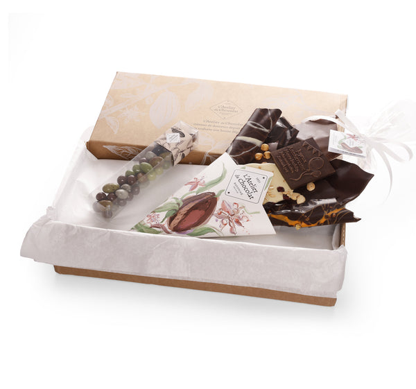 JOYEUX ANNIVERSAIRE CHOCOLATE BOUQUET AND ITS "GALETS DES GAVES" PEBBLE TRAY