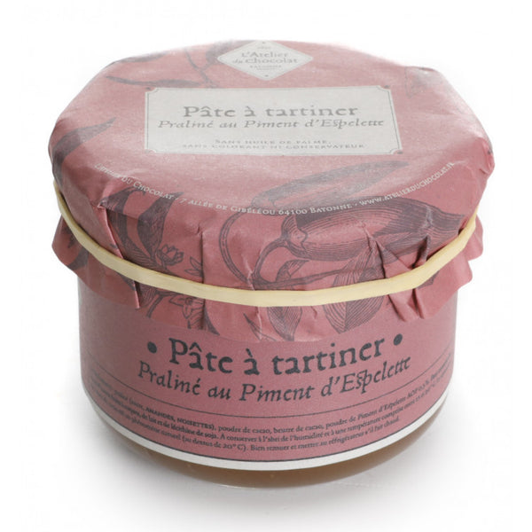 Boîte métal garnie Tradition Basque Piment Cerise Chocolat