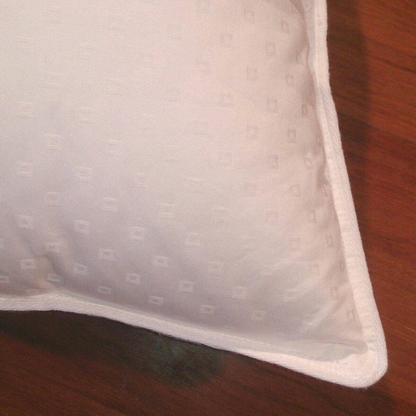90% jacquard down pillow