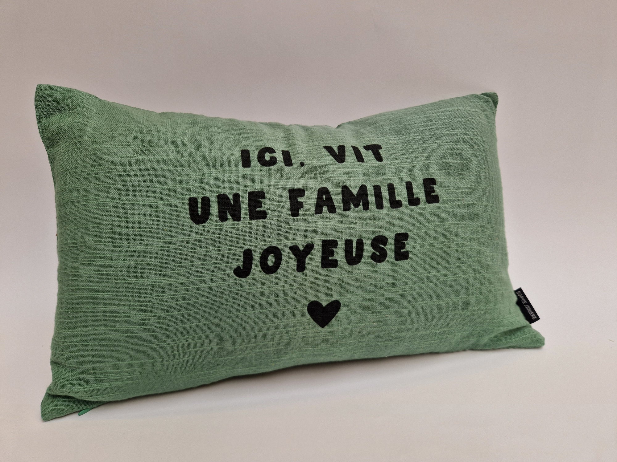 Rectangle cushion Here lives a happy family