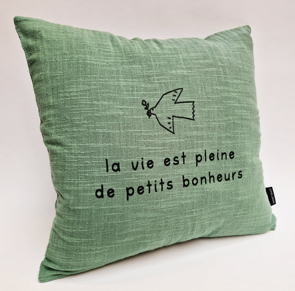 Coussin carré la vie est pleine de petits bonheurs